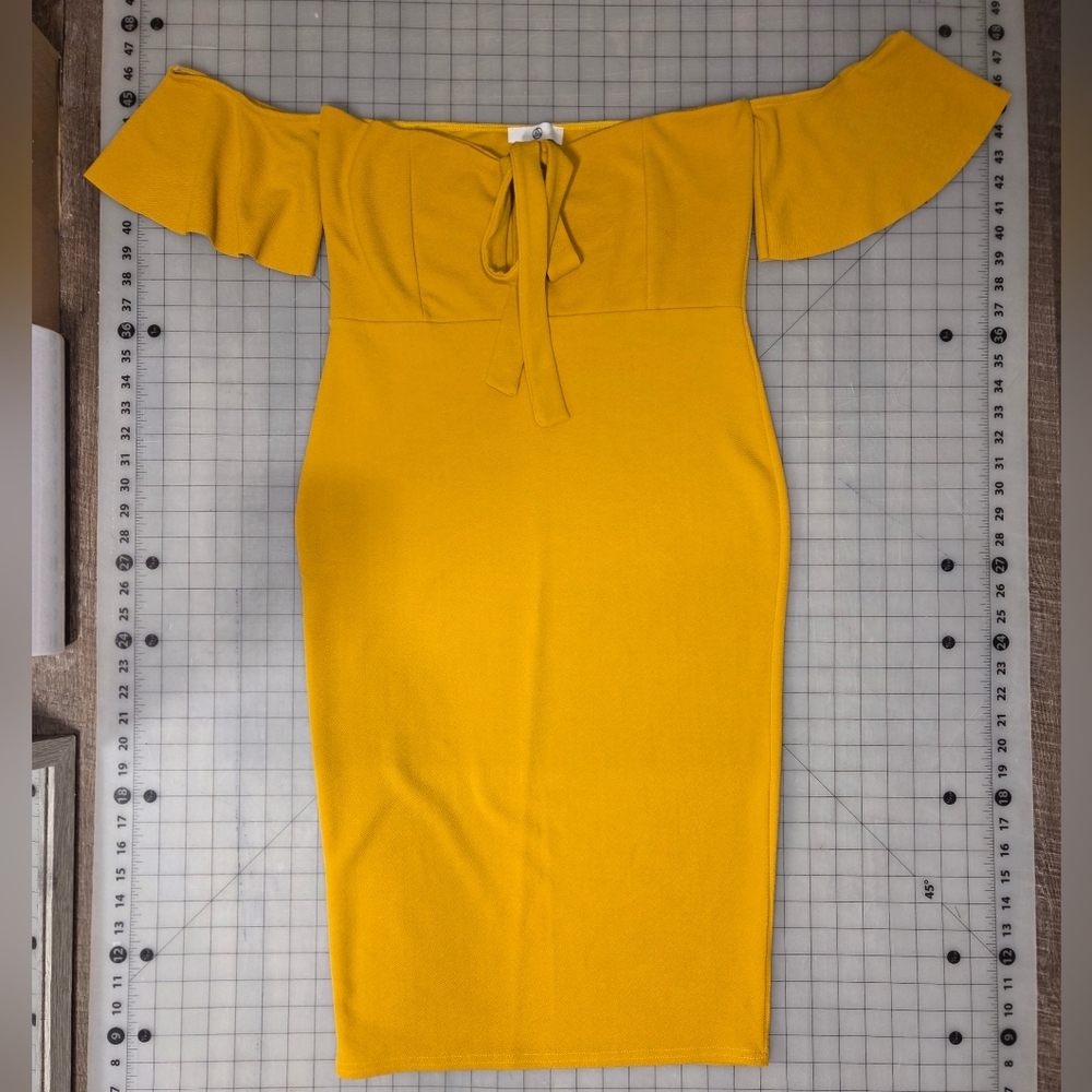 Missguided Strapless Yellow Dress